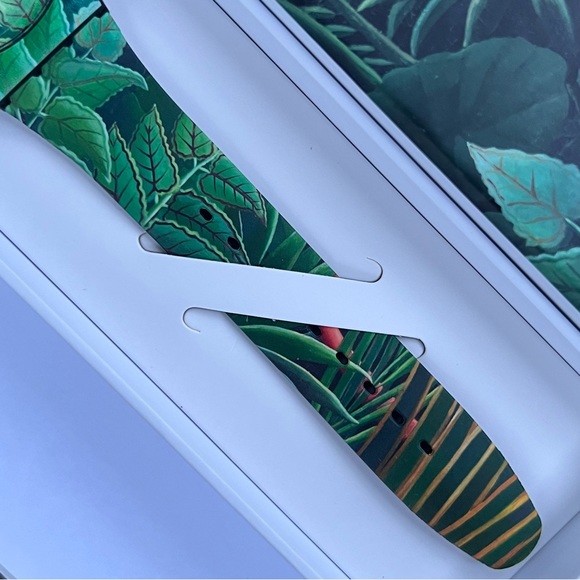 Swatch Watch x MoMA - “The Dream” by Henri Rousseau - Brand New in the box - Picture 6 of 9